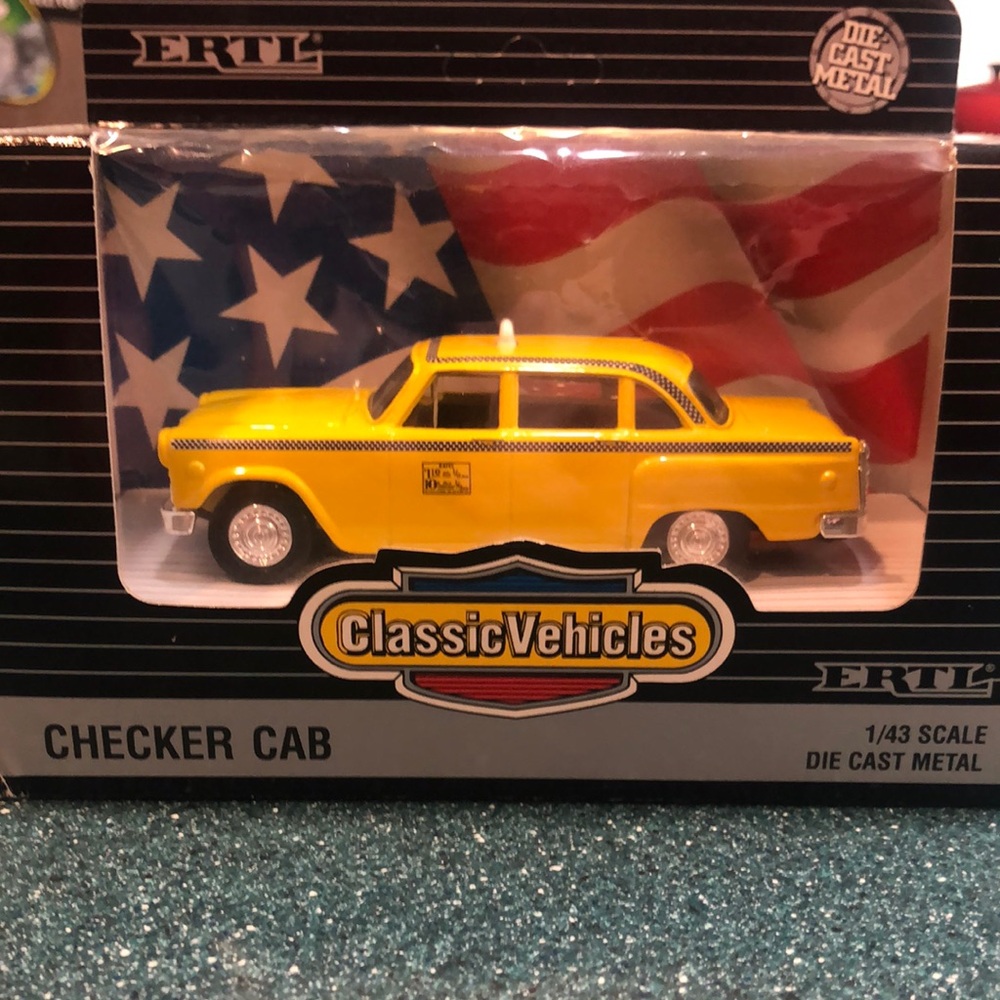 Checker Cab die cast metal ERTL